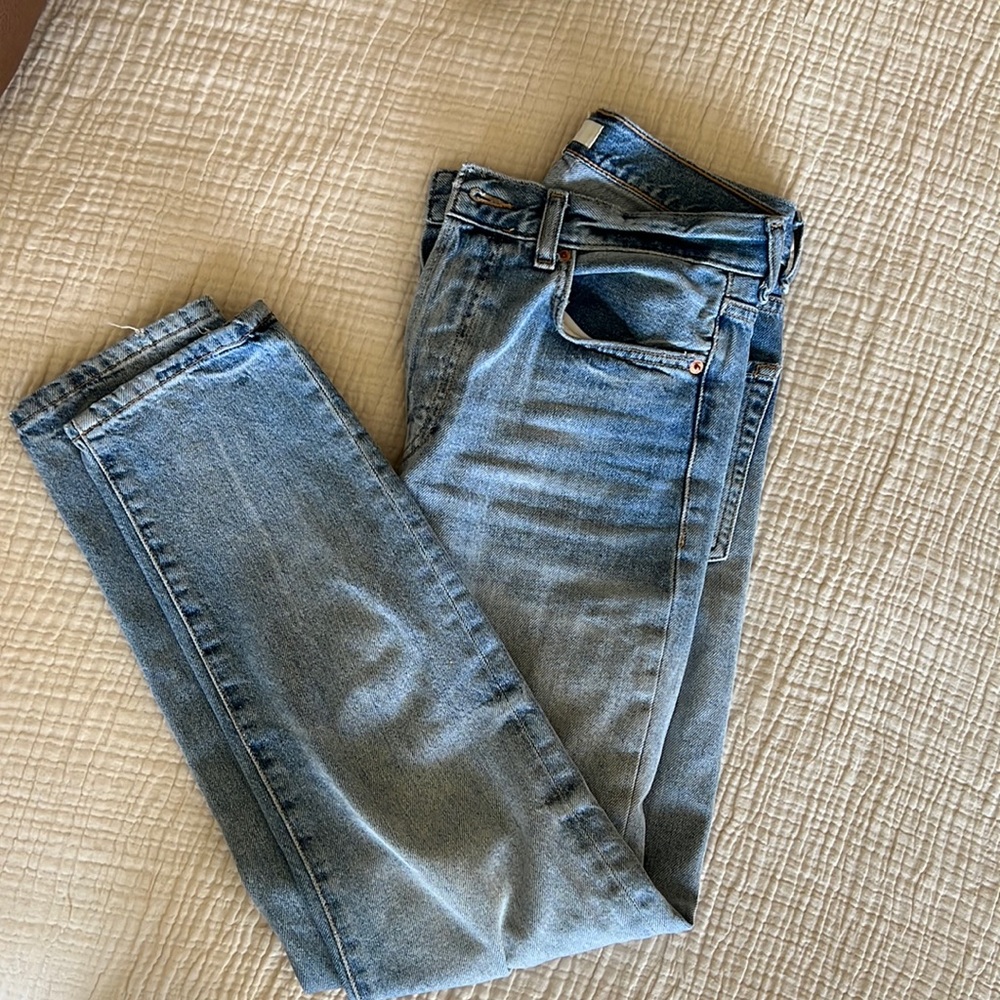 F21 mom jean - size 26
